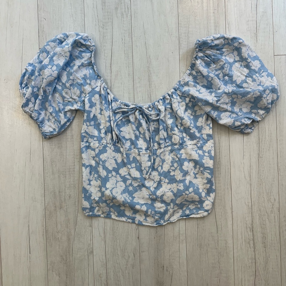 Abercrombie & Fitch Top